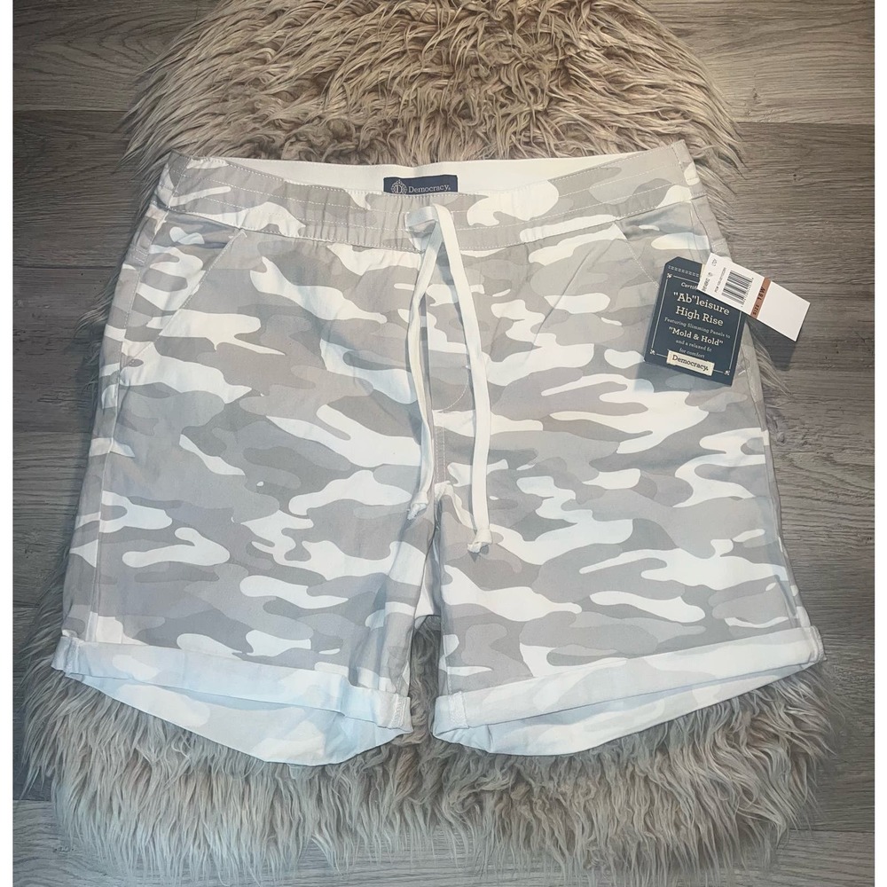 Democracy  New women’s camouflage high rise “ab” leisure shorts